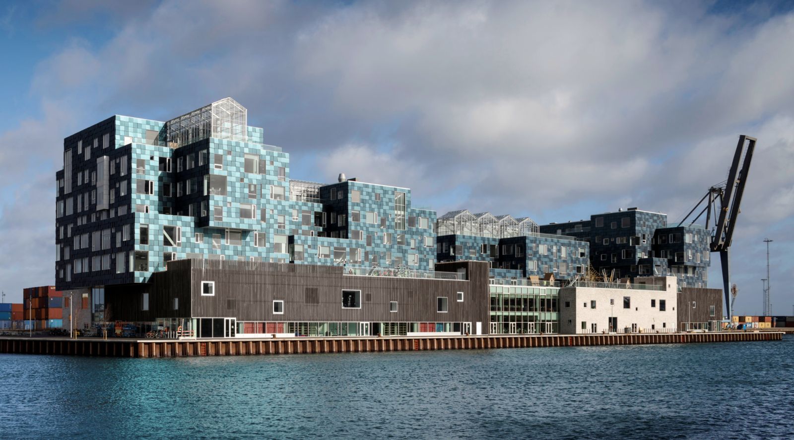 Copenhagen-International-School-by-C-F-Moller-Architects-00