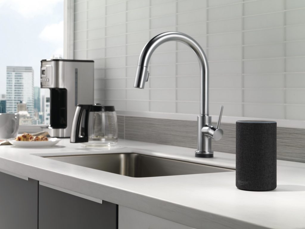 smart-kitchen-faucet-1024x768